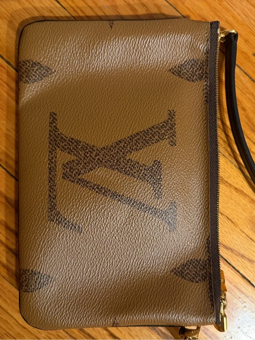 Louis Vuitton Double Zip Pochette